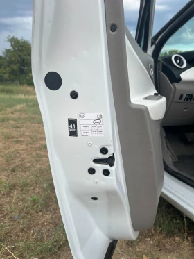 Renault Zoe - 9999 € / 19556.34 лв. - 93315384 5 | Car24.bg Renault Zoe - 9999 € / 19556.34 лв. - 93315384 5