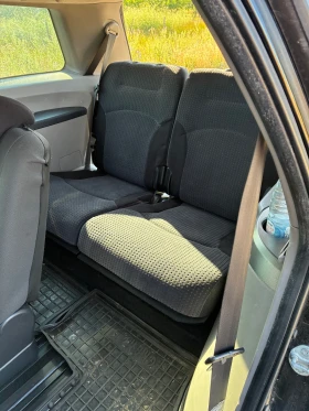 Mitsubishi Grandis undefined | Auto.bg — изображение 7 Mitsubishi Grandis undefined | Auto.bg — изображение 7