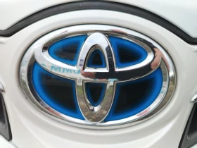 Toyota Auris 1.8-99 КС HYBRID, PANORAMA, KOJA, NAVI - 13999 лв. / 7157.58 € - 31928360 17 | Car24.bg Toyota Auris 1.8-99 КС HYBRID, PANORAMA, KOJA, NAVI - 13999 лв. / 7157.58 € - 31928360 17