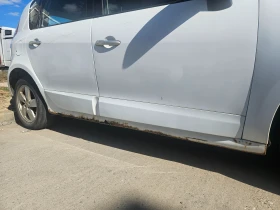 Renault Scenic 1. 9 dC | Auto.bg — изображение 6 Renault Scenic 1. 9 dC | Auto.bg — изображение 6