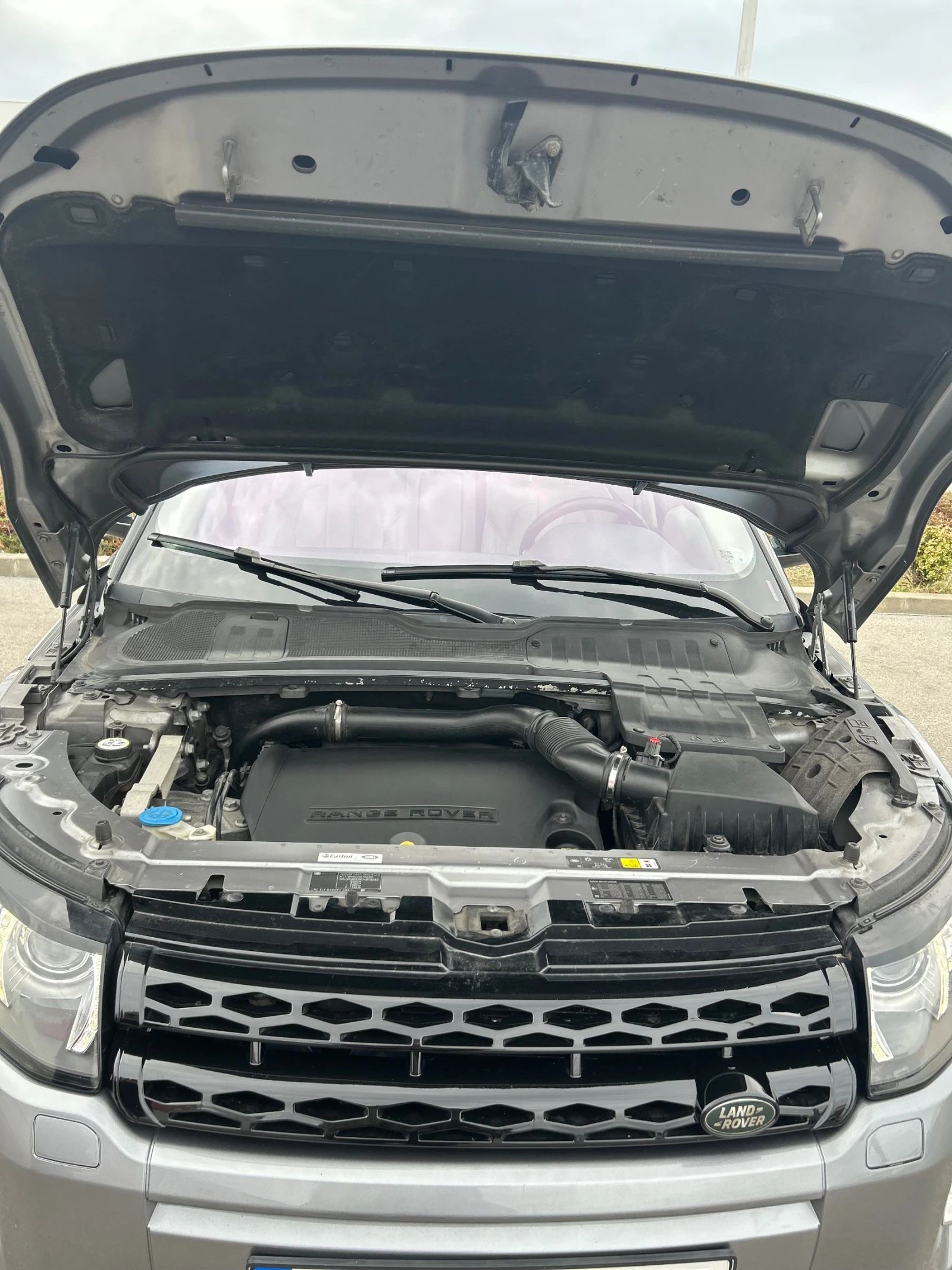 Land Rover Range Rover Evoque 2.2SD4 4x4 190 к.с - изображение 8 | Auto.bg Land Rover Range Rover Evoque 2.2SD4 4x4 190 к.с - изображение 8