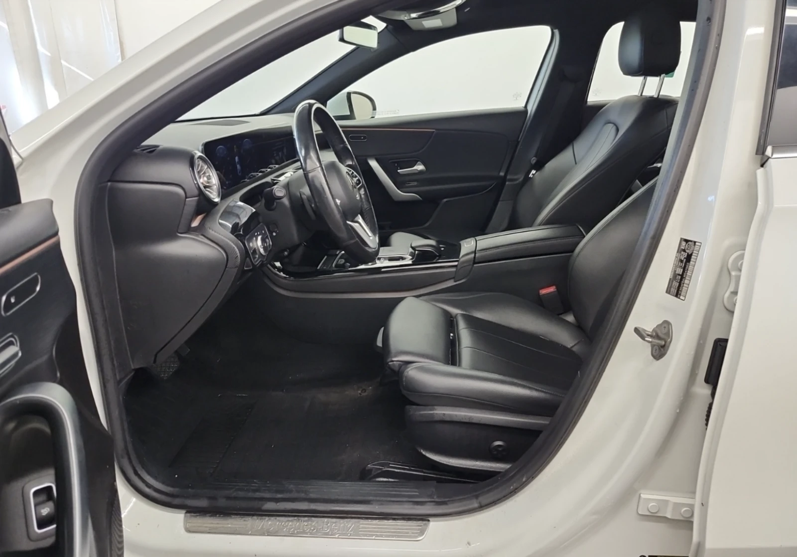 Mercedes-Benz 220 4MATIC - изображение 5 | Auto.bg Mercedes-Benz 220 4MATIC - изображение 5