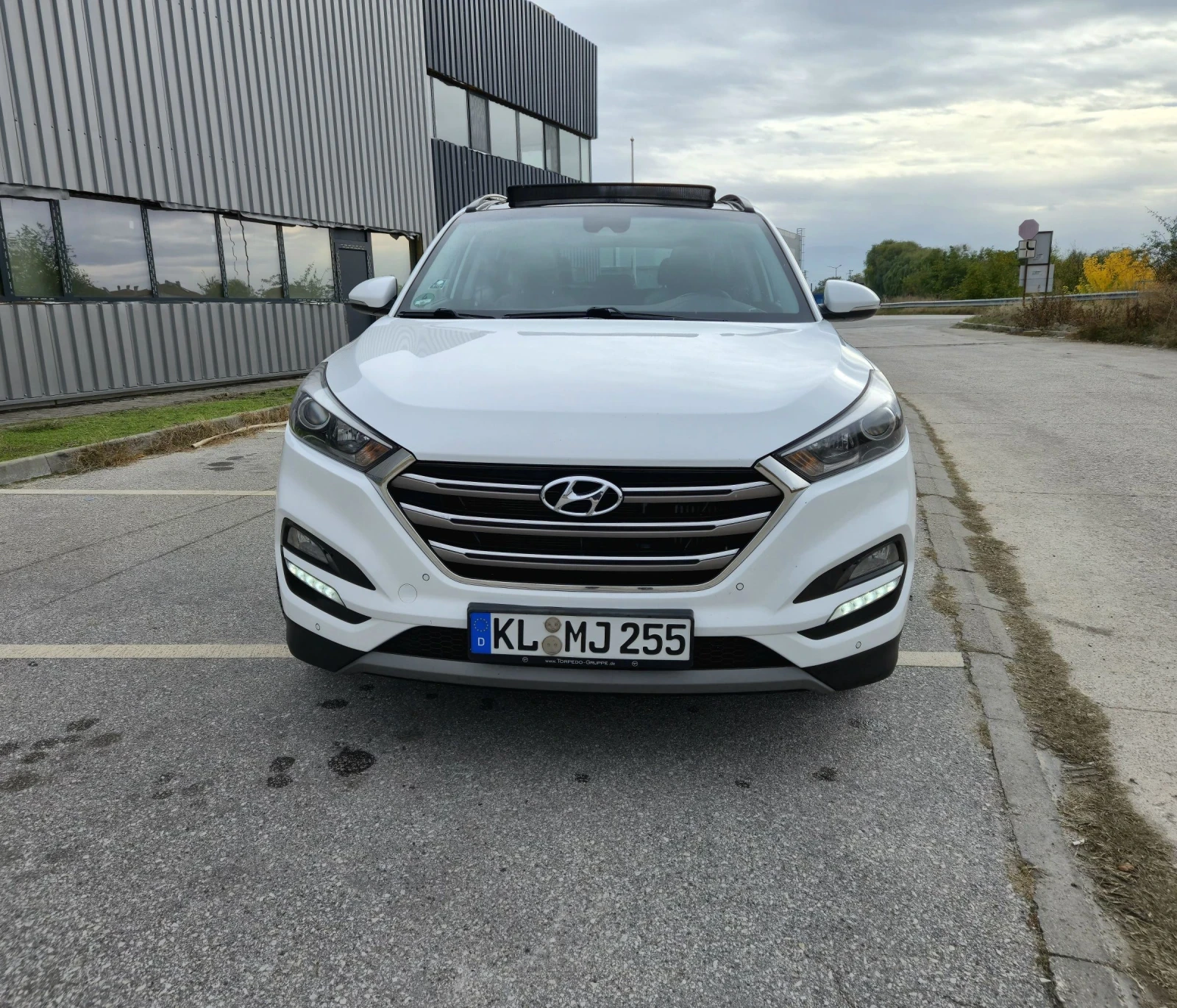 Hyundai Tucson FULL 2.0 136кс.PANORAMA 2017г. - изображение 2 | Auto.bg Hyundai Tucson FULL 2.0 136кс.PANORAMA 2017г. - изображение 2