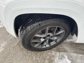 Jeep Grand cherokee * LIMITED X* 5.7* PANO* - 16111 € / 31510.38 лв. - 83961403 7 | Car24.bg Jeep Grand cherokee * LIMITED X* 5.7* PANO* - 16111 € / 31510.38 лв. - 83961403 7