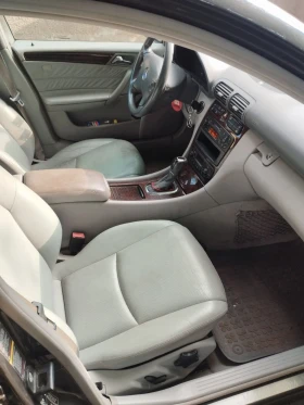 Mercedes-Benz C 200 200 compressor - 2400 € - 16247825 4 | Car24.bg Mercedes-Benz C 200 200 compressor - 2400 € - 16247825 4