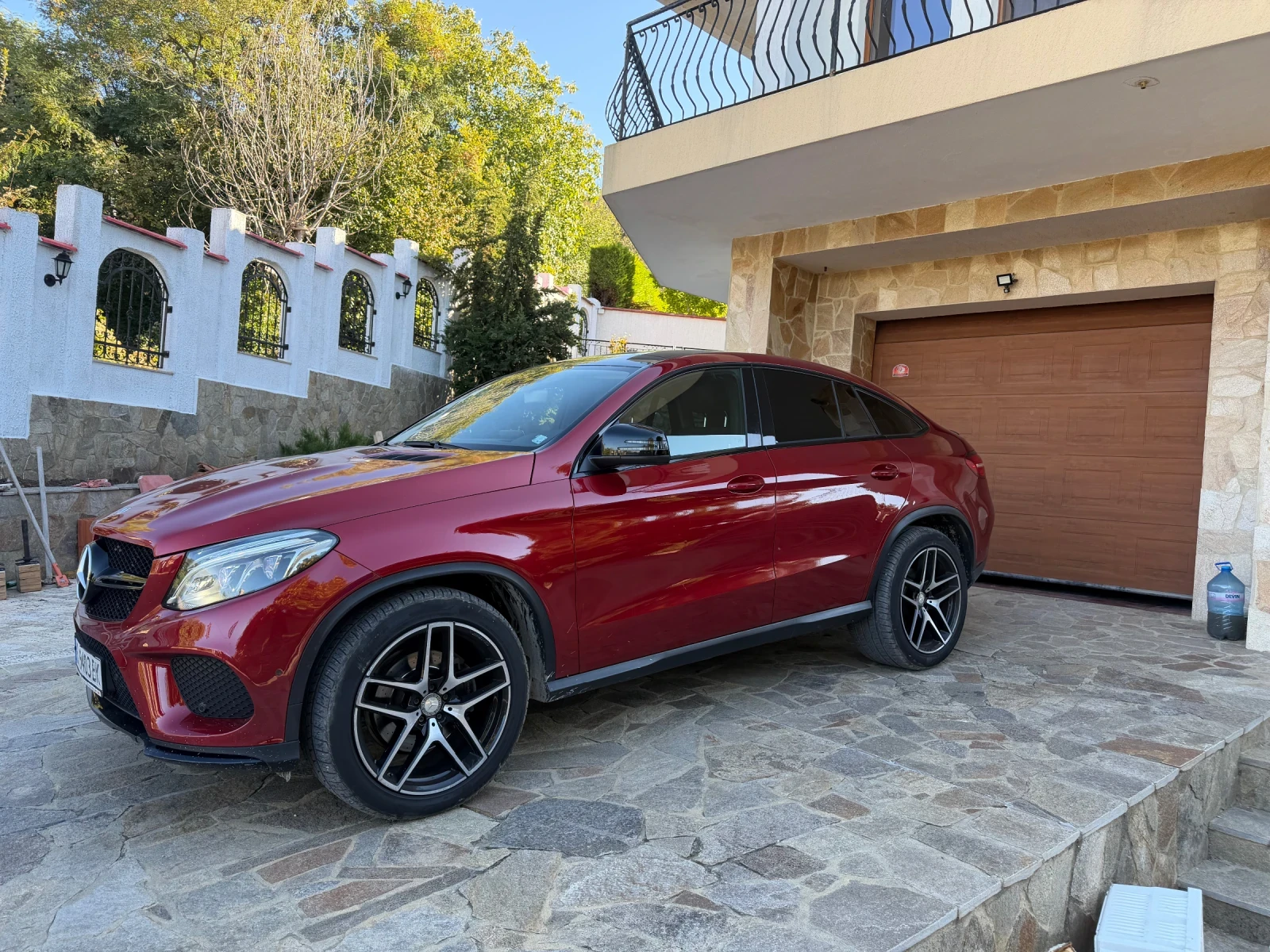 Mercedes-Benz GLE Coupe 350d AMG | Auto.bg — изображение 1 Mercedes-Benz GLE Coupe 350d AMG | Auto.bg — изображение 1