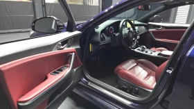 Kia Stinger 3.3L twin-turbo V6 GT AWD | Auto.bg — изображение 8 Kia Stinger 3.3L twin-turbo V6 GT AWD | Auto.bg — изображение 8