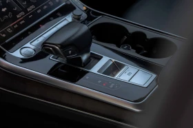 Audi Q8 PRESTIGE/MATRIX/360/BANG AND OLUFSEN/ОБДУХ/HUD/PAN | Auto.bg — изображение 14 Audi Q8 PRESTIGE/MATRIX/360/BANG AND OLUFSEN/ОБДУХ/HUD/PAN | Auto.bg — изображение 14