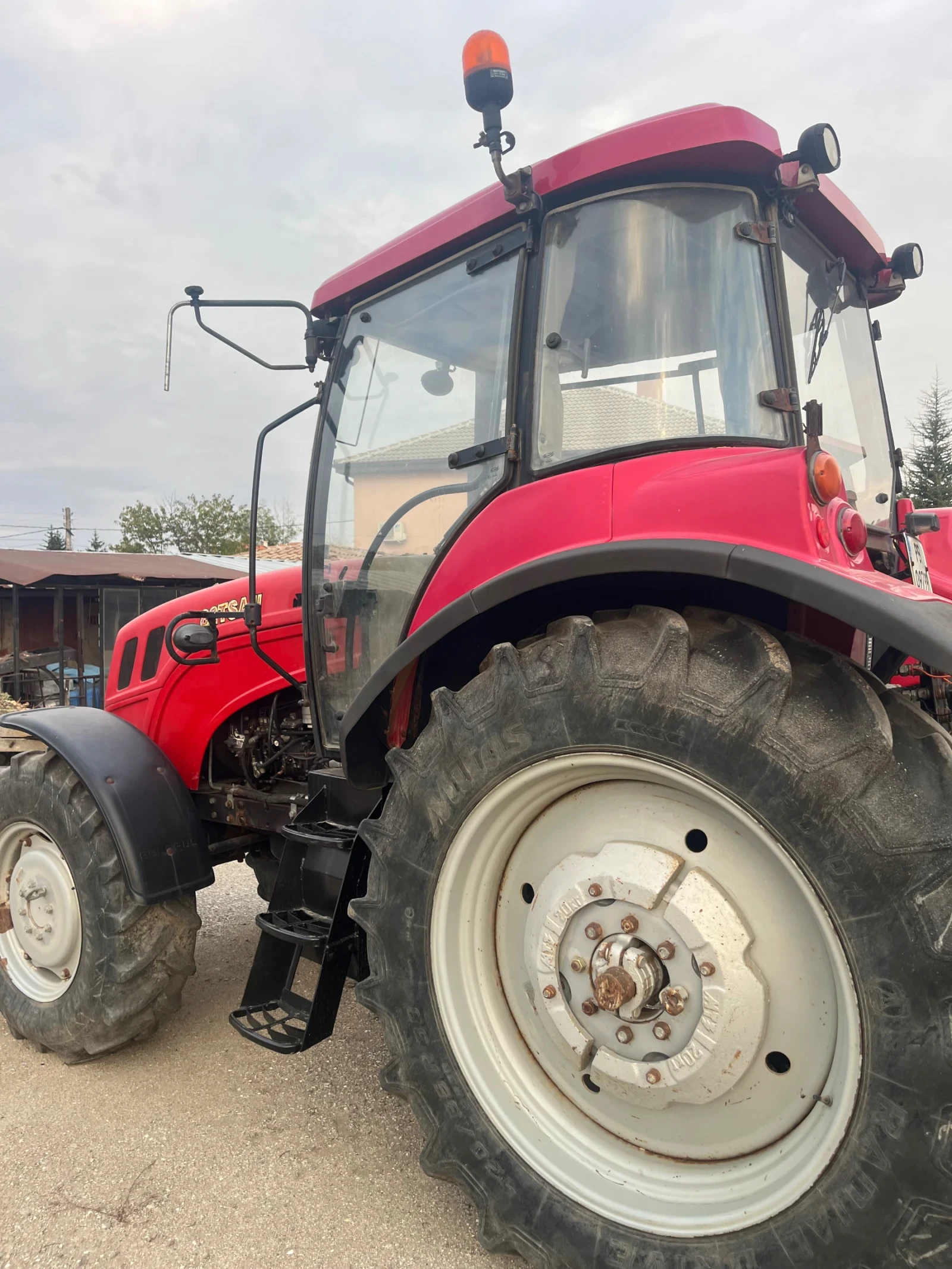Трактор Pronar 82TSA ll - изображение 4 | Auto.bg Трактор Pronar 82TSA ll - изображение 4