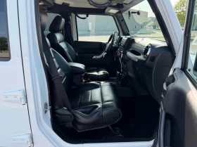 Jeep Wrangler Sahara * CARFAX * ПОДГРЕВ * АВТОКРЕДИТ * | Auto.bg — изображение 11 Jeep Wrangler Sahara * CARFAX * ПОДГРЕВ * АВТОКРЕДИТ * | Auto.bg — изображение 11