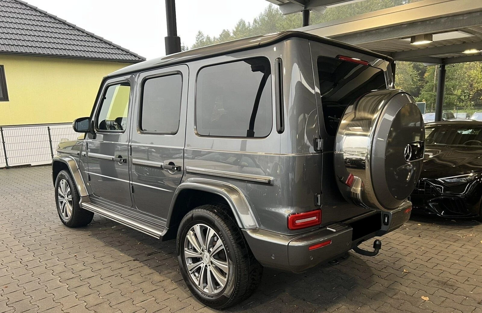 Mercedes-Benz G 400 d/4-MATIC/EXCLUSIV/MULTIBEAM/G-MANUFAKTUR/360/ - изображение 4 | Auto.bg Mercedes-Benz G 400 d/4-MATIC/EXCLUSIV/MULTIBEAM/G-MANUFAKTUR/360/ - изображение 4