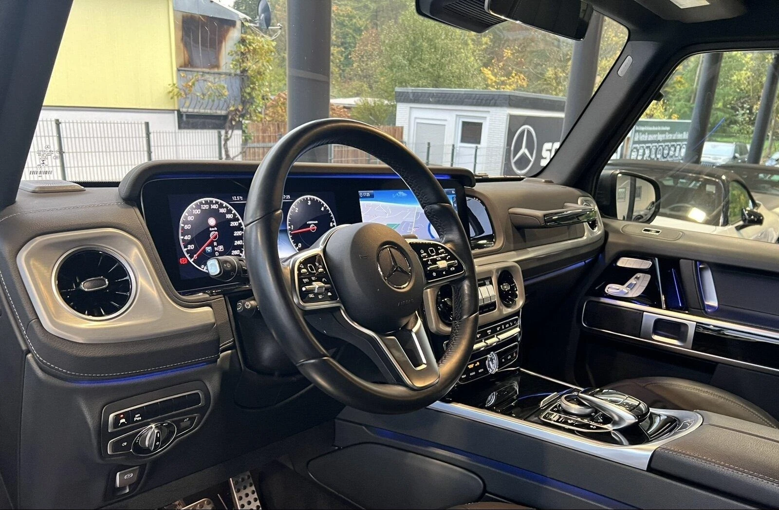 Mercedes-Benz G 400 d/4-MATIC/EXCLUSIV/MULTIBEAM/G-MANUFAKTUR/360/ - изображение 10 | Auto.bg Mercedes-Benz G 400 d/4-MATIC/EXCLUSIV/MULTIBEAM/G-MANUFAKTUR/360/ - изображение 10