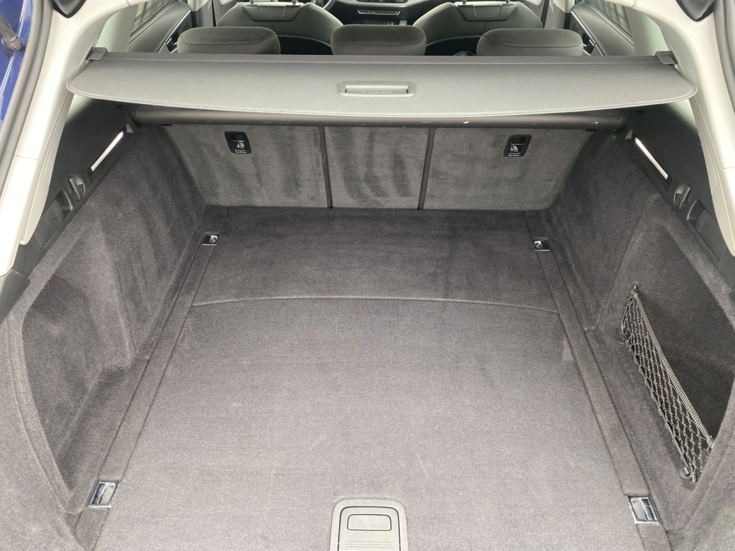 Audi A4  2.0TDI MATRIX DIGITAL  - изображение 10 | Auto.bg Audi A4  2.0TDI MATRIX DIGITAL  - изображение 10
