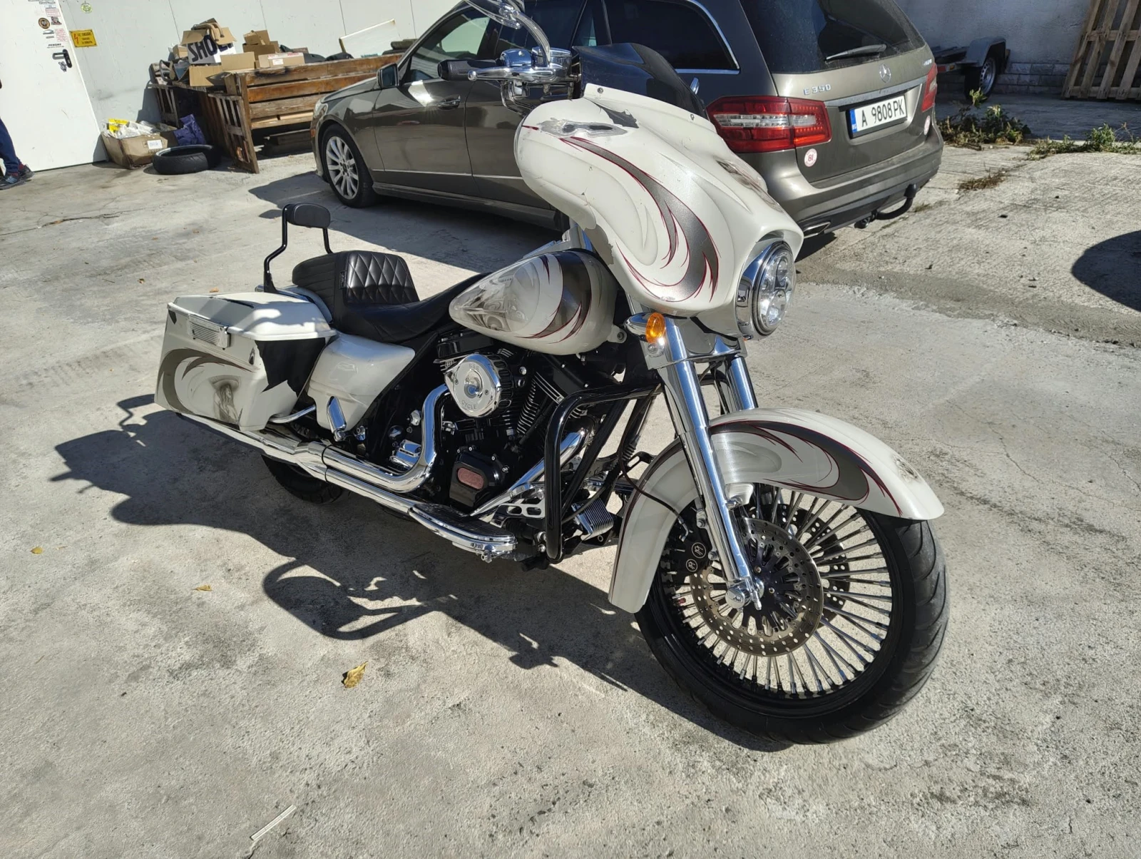 Harley-Davidson Touring undefined | Auto.bg — изображение 1 Harley-Davidson Touring undefined | Auto.bg — изображение 1
