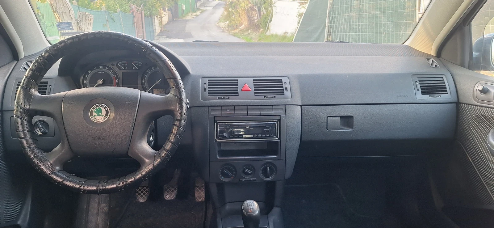 Skoda Fabia  - изображение 9 | Auto.bg Skoda Fabia  - изображение 9