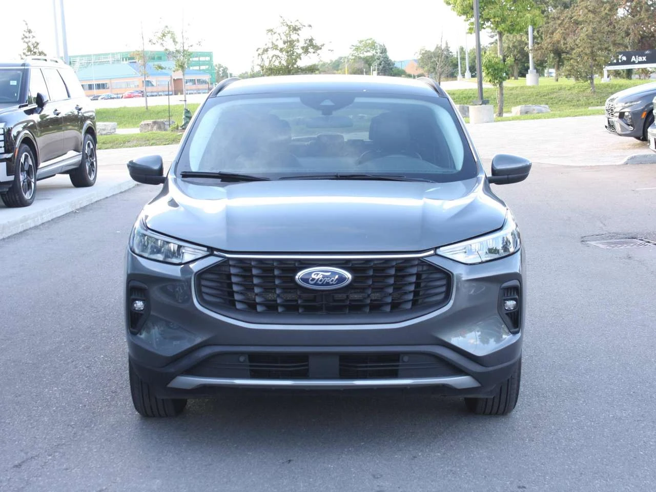 Ford Escape PHEV / Heated Seats / CarPlay / Power Liftgate | Auto.bg — изображение 1 Ford Escape PHEV / Heated Seats / CarPlay / Power Liftgate | Auto.bg — изображение 1