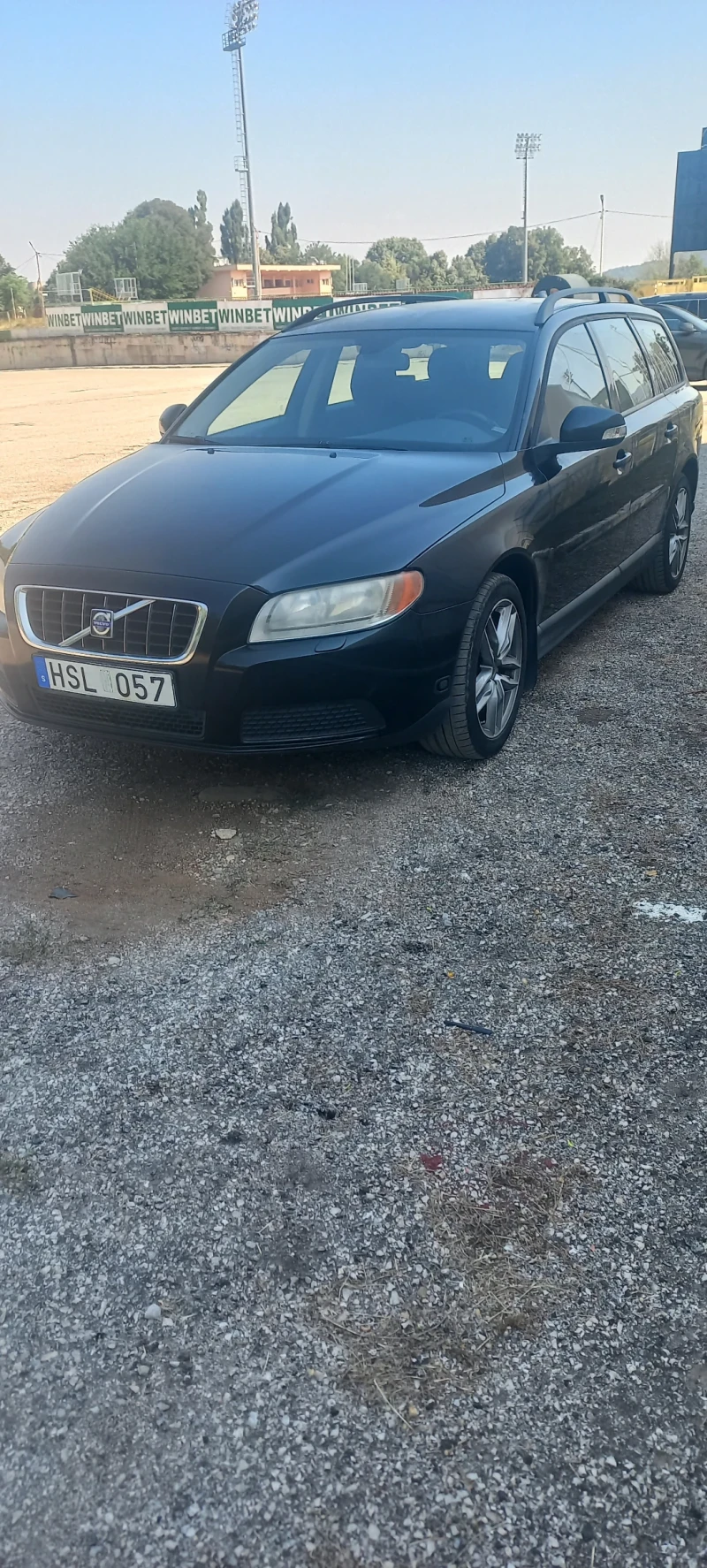 Volvo V70 2.0F - 3499 € - 40670548 1 | Car24.bg Volvo V70 2.0F - 3499 € - 40670548 1