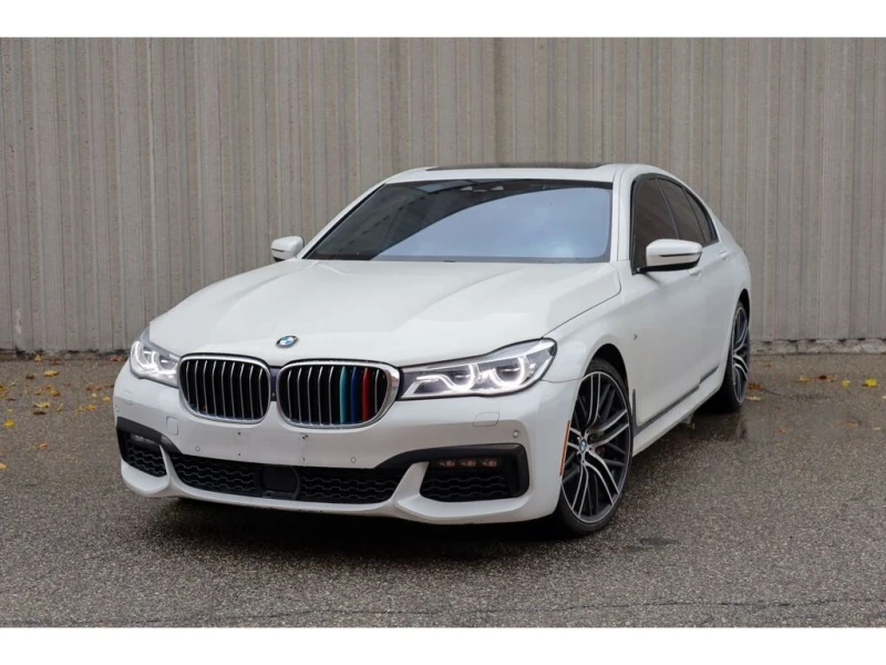 BMW 750 * 750i xDrive Sedan * CARFAX * ЦЕНА ДО БГ - 48700 лв. / 24899.91 € - 49705094 1 | Car24.bg BMW 750 * 750i xDrive Sedan * CARFAX * ЦЕНА ДО БГ - 48700 лв. / 24899.91 € - 49705094 1