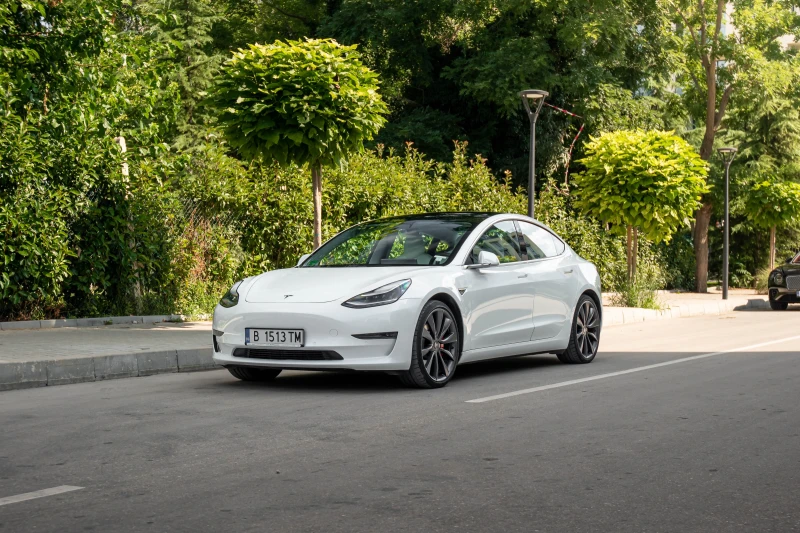 Tesla Model 3 Performance - 21000 € / 41072.43 лв. - 72897051 1 | Car24.bg Tesla Model 3 Performance - 21000 € / 41072.43 лв. - 72897051 1