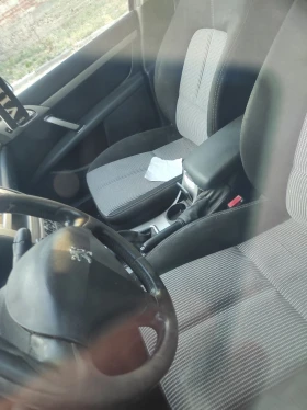Peugeot 407 - 900 € / 1760.25 лв. - 66122821 4 | Car24.bg Peugeot 407 - 900 € / 1760.25 лв. - 66122821 4