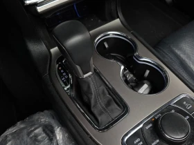 Jeep Grand cherokee OVERLAND 3.6 4x4 - 17200 € / 33640.28 лв. - 94821586 9 | Car24.bg Jeep Grand cherokee OVERLAND 3.6 4x4 - 17200 € / 33640.28 лв. - 94821586 9