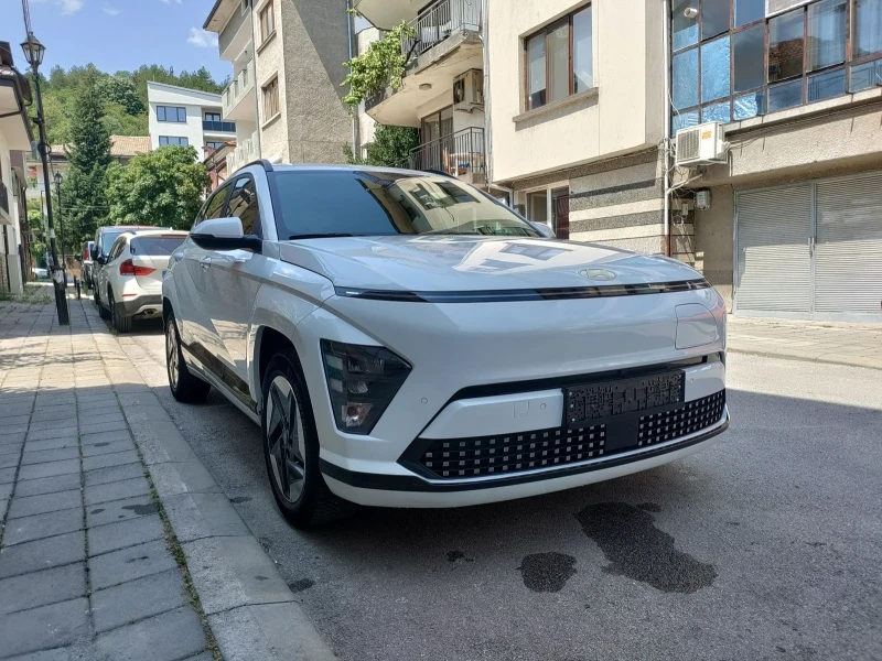 Hyundai Kona 65.4kwh 218к.с Термопомпа 2024г. - 28900 € / 56523.49 лв. - 77729186 1 | Car24.bg Hyundai Kona 65.4kwh 218к.с Термопомпа 2024г. - 28900 € / 56523.49 лв. - 77729186 1