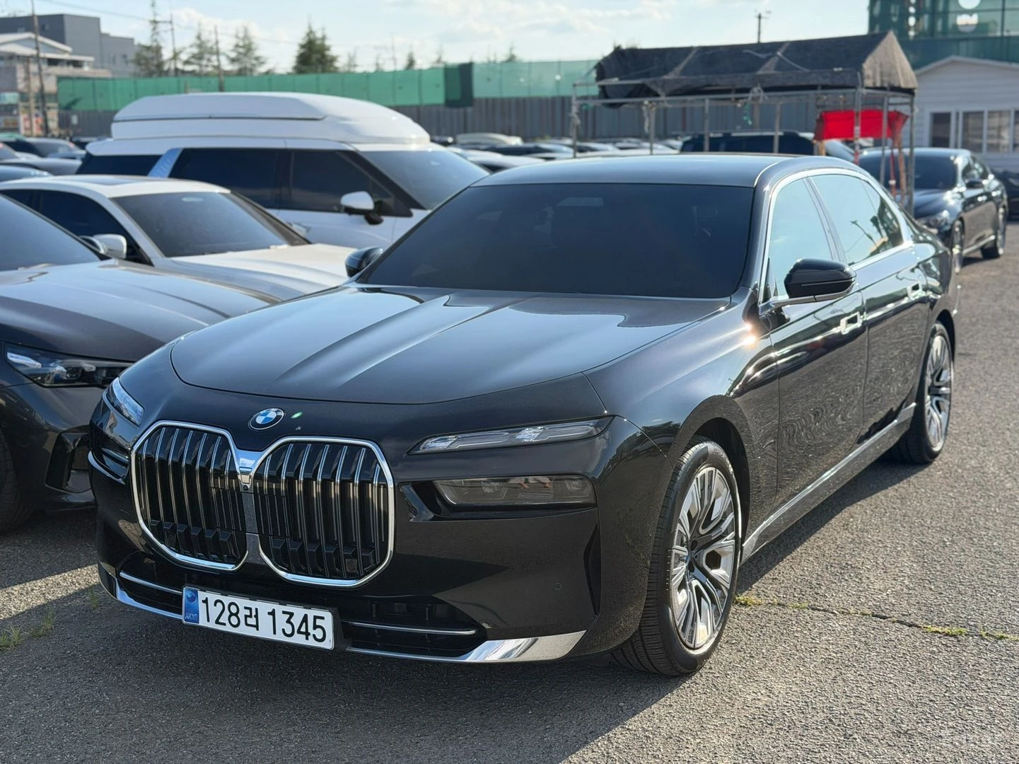 BMW 740 sDrive Design Pure Excellence | Auto.bg — изображение 1 BMW 740 sDrive Design Pure Excellence | Auto.bg — изображение 1
