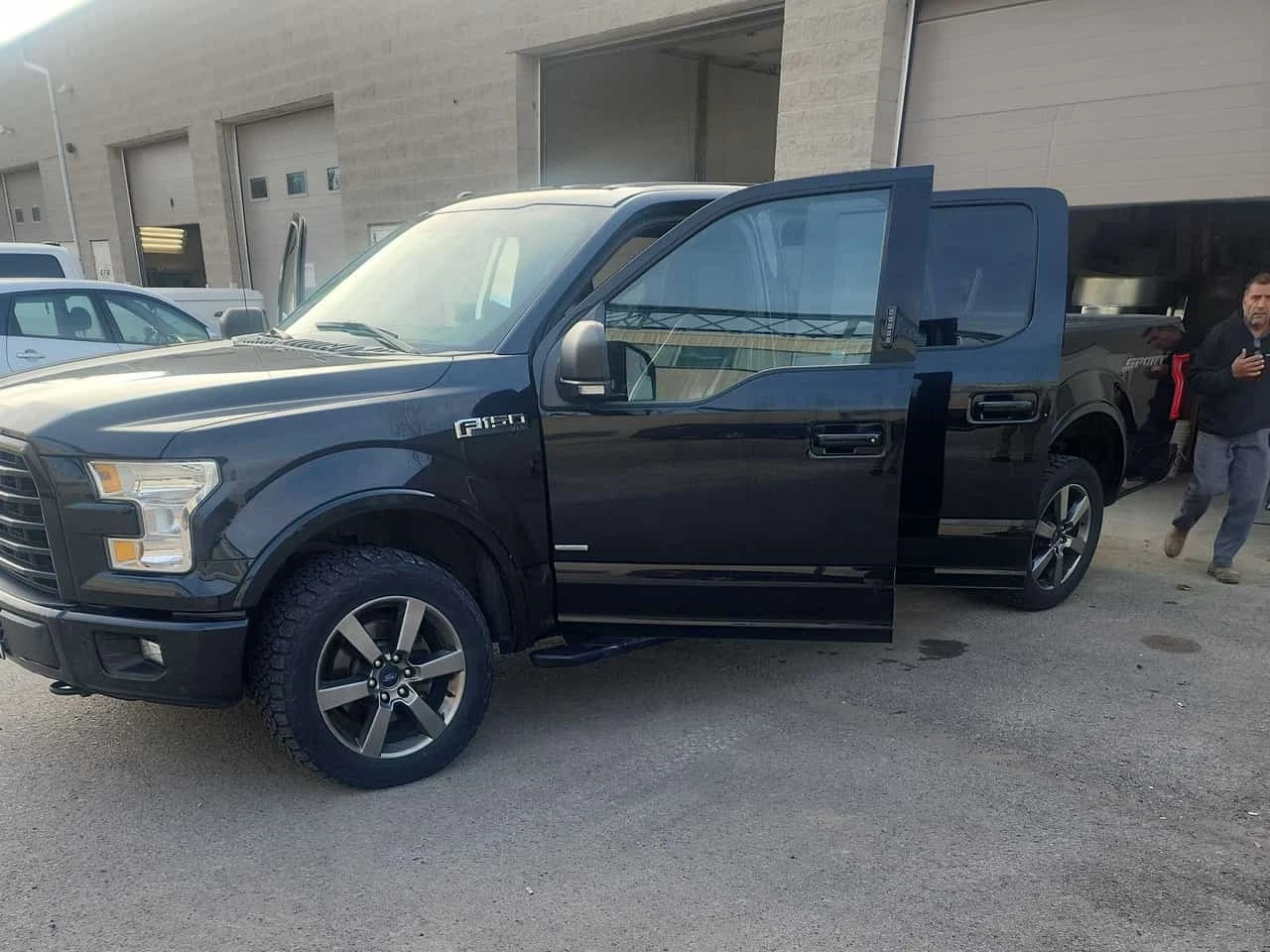 Ford F150 * 4WD SuperCrew * CARFAX * ОПЦИЯ ЗА ФИНАНСИРАНЕ * | Auto.bg — изображение 1 Ford F150 * 4WD SuperCrew * CARFAX * ОПЦИЯ ЗА ФИНАНСИРАНЕ * | Auto.bg — изображение 1