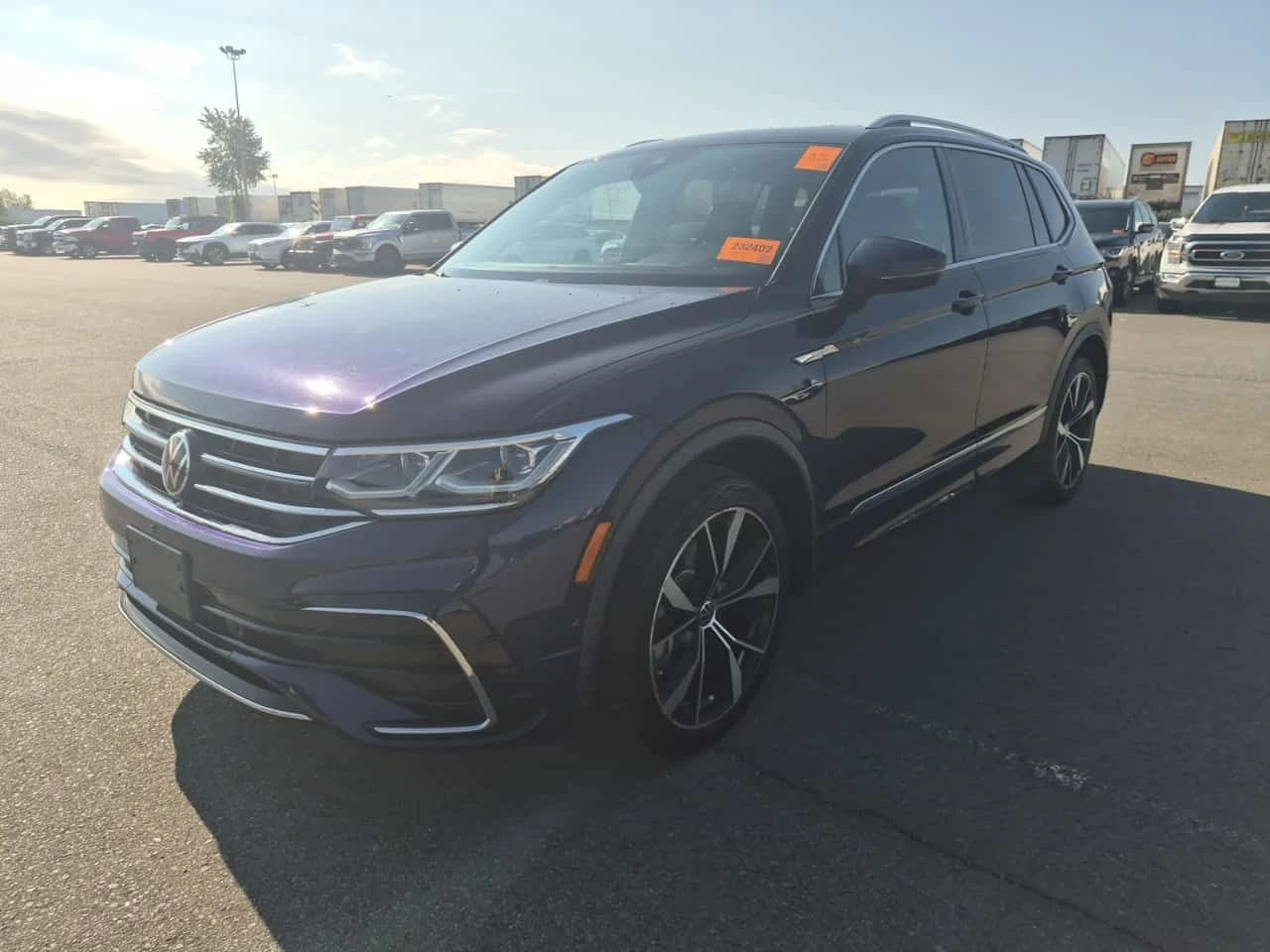 VW Tiguan * HIGHLINE R LINE * CARFAX * 4WD * | Auto.bg — изображение 1 VW Tiguan * HIGHLINE R LINE * CARFAX * 4WD * | Auto.bg — изображение 1