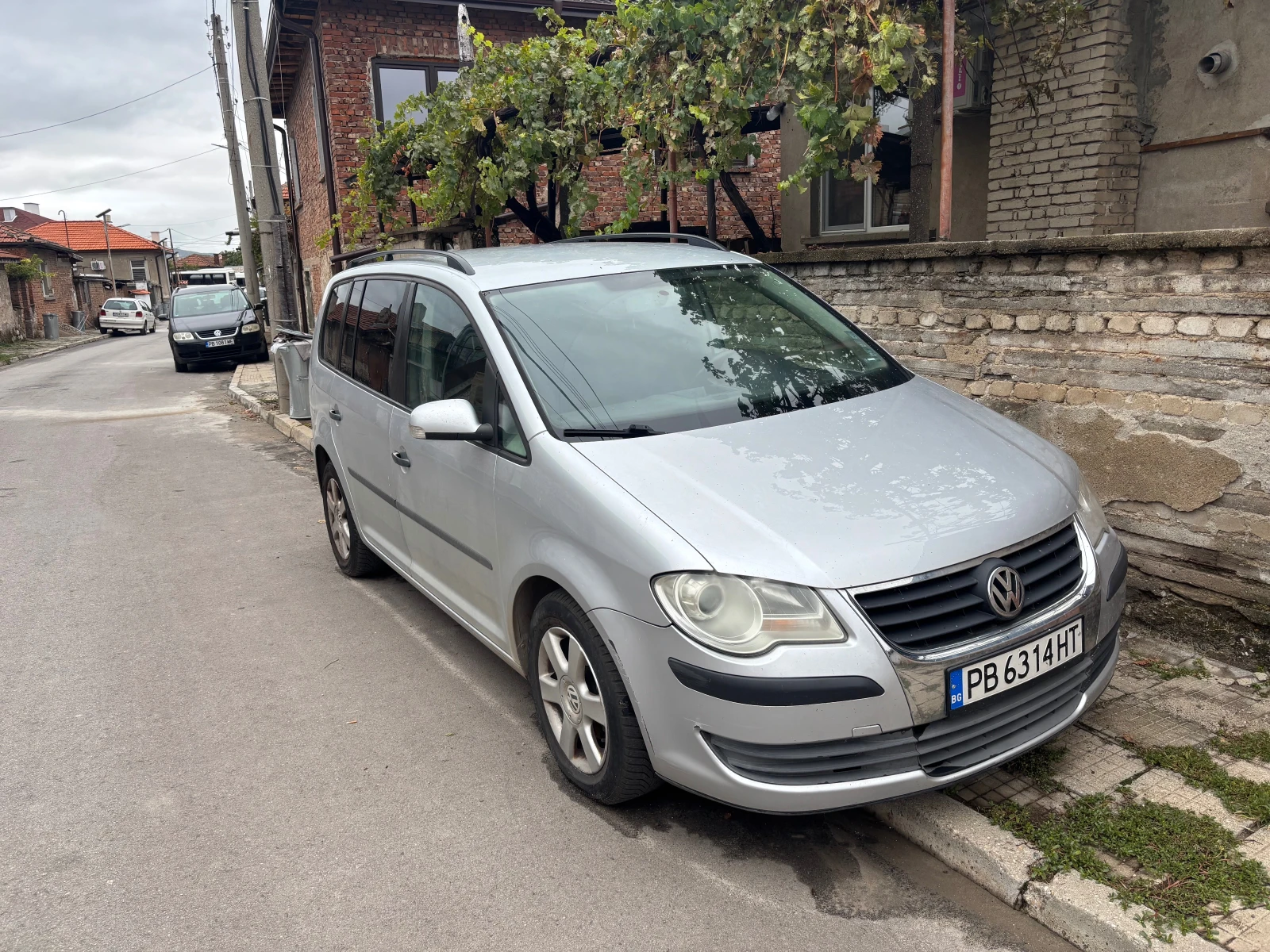 VW Touran 1.9 TDI - изображение 4 | Auto.bg VW Touran 1.9 TDI - изображение 4