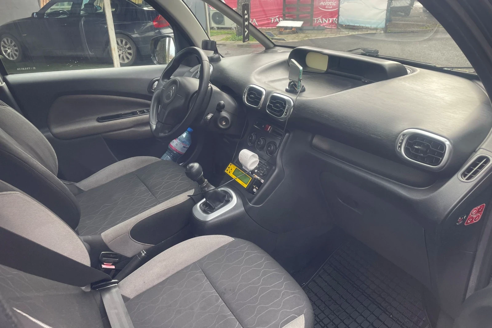 Citroen C3 Picasso 1.4 LPG - изображение 3 | Auto.bg Citroen C3 Picasso 1.4 LPG - изображение 3