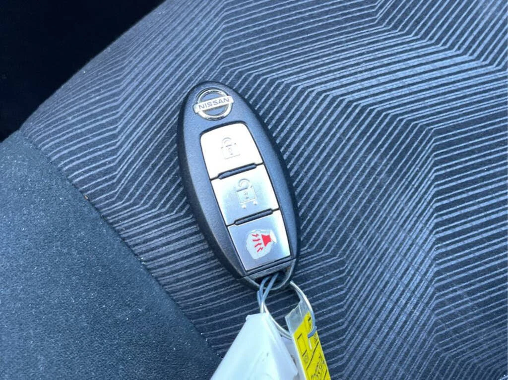 Nissan Rogue * АВТО КРЕДИТ* ЦЕНА ДО БГ * СЕРВИЗНА ИСТОРИЯ *  - изображение 9 | Auto.bg Nissan Rogue * АВТО КРЕДИТ* ЦЕНА ДО БГ * СЕРВИЗНА ИСТОРИЯ *  - изображение 9