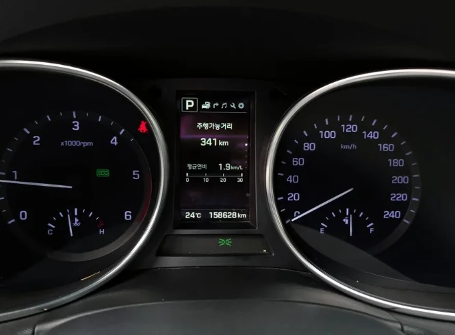 Hyundai Santa fe 2.2 CRDI 4WD - изображение 8 | Auto.bg Hyundai Santa fe 2.2 CRDI 4WD - изображение 8