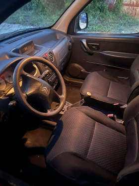 Citroen Berlingo 2.0 HDi, дизел - 3000 € - 31375819 4 | Car24.bg Citroen Berlingo 2.0 HDi, дизел - 3000 € - 31375819 4