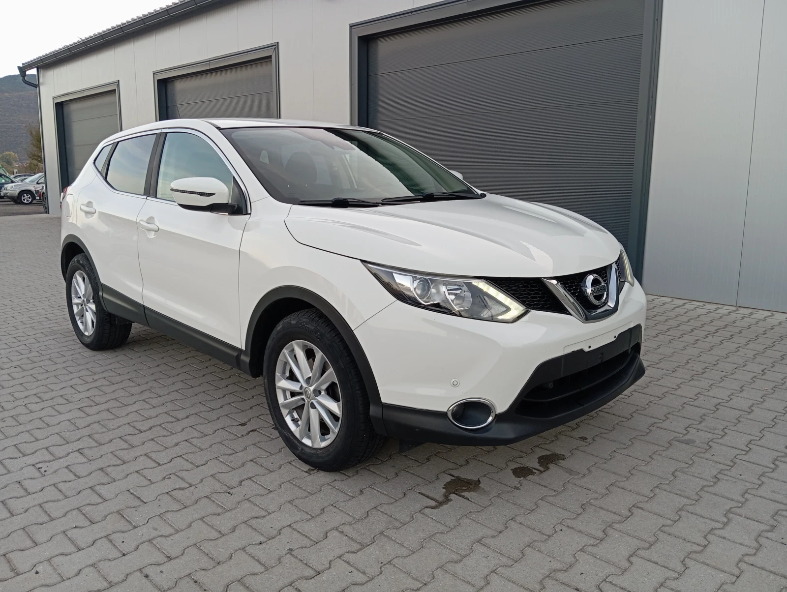 Nissan Qashqai Лизинг Е6 | Auto.bg — изображение 1 Nissan Qashqai Лизинг Е6 | Auto.bg — изображение 1