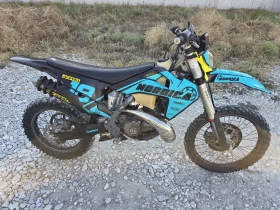 Husqvarna TE 300 2022 | Auto.bg — изображение 2 Husqvarna TE 300 2022 | Auto.bg — изображение 2