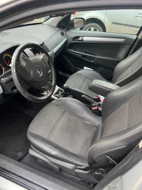 Opel Astra 1900 - 1950 € / 3813.87 лв. - 99778429 7 | Car24.bg Opel Astra 1900 - 1950 € / 3813.87 лв. - 99778429 7