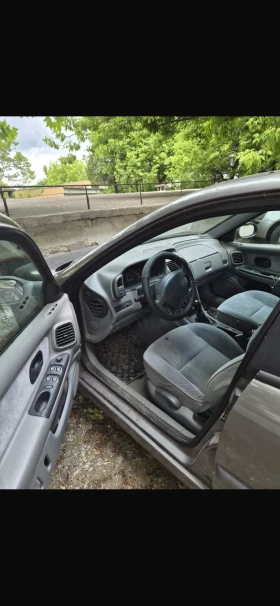 Renault Laguna - 1000 € / 1955.83 лв. - 91863245 5 | Car24.bg Renault Laguna - 1000 € / 1955.83 лв. - 91863245 5