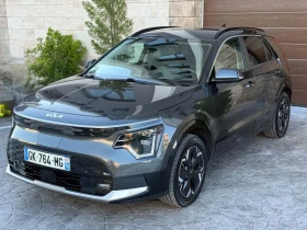 Kia Niro 65KWH/PREMIUM BUSSINES/KEYLESS/AMBIENT