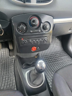 Renault Clio Renault Clio III 1.2 16V | Газов инжекцион | Auto.bg — изображение 12 Renault Clio Renault Clio III 1.2 16V | Газов инжекцион | Auto.bg — изображение 12