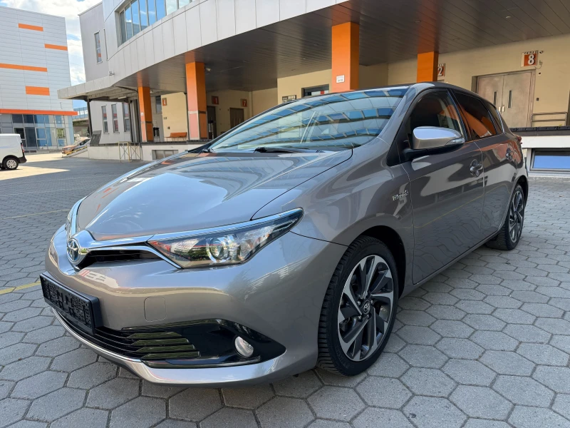 Toyota Auris 1.8Hybrid* FACELIFT* 102000км* Сервизна История* - 12700 € / 24839.04 лв. - 33669799 1 | Car24.bg Toyota Auris 1.8Hybrid* FACELIFT* 102000км* Сервизна История* - 12700 € / 24839.04 лв. - 33669799 1