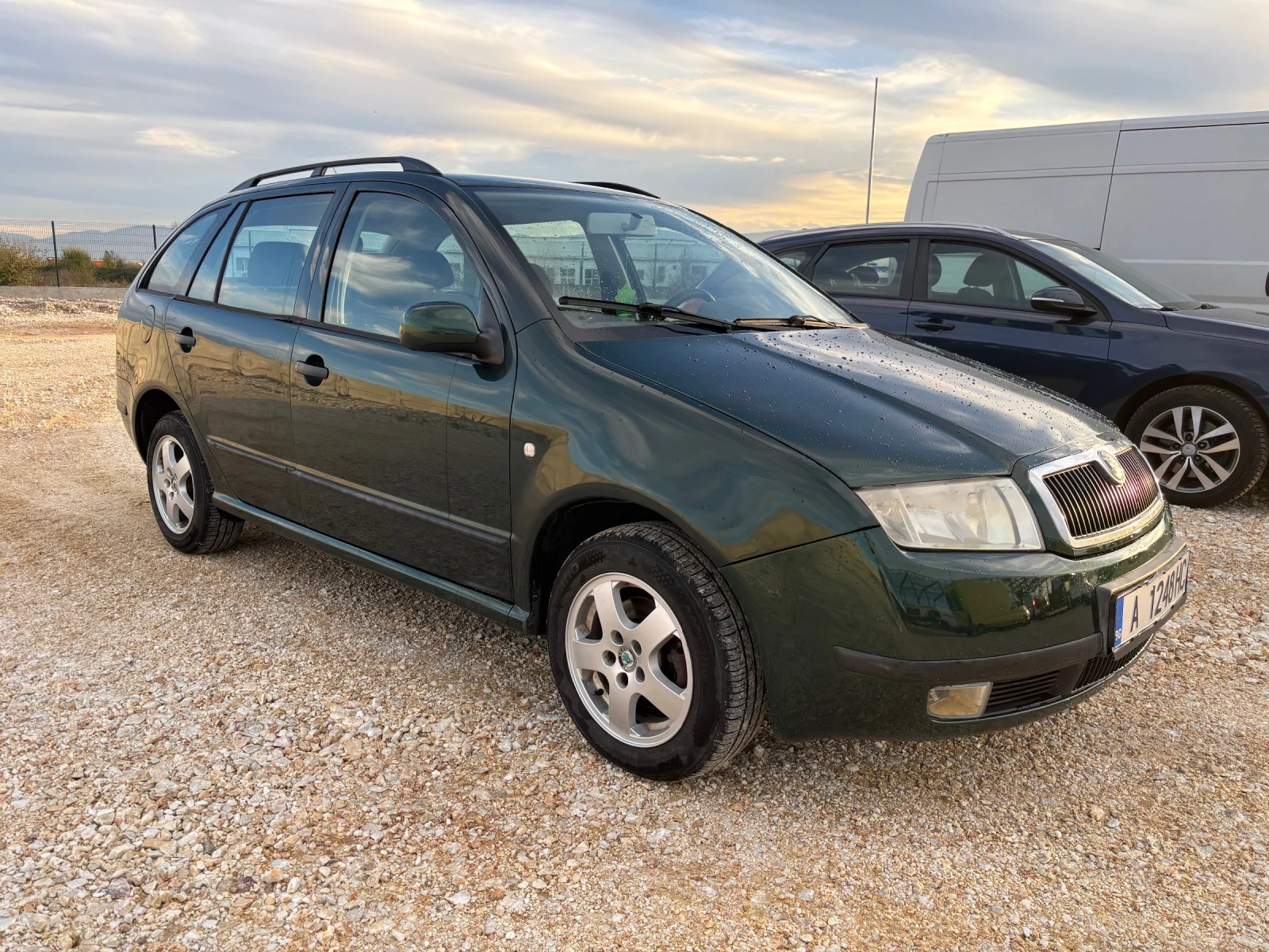 Skoda Fabia 1.4 БЕНЗИН АВТОМАТ - изображение 2 | Auto.bg Skoda Fabia 1.4 БЕНЗИН АВТОМАТ - изображение 2