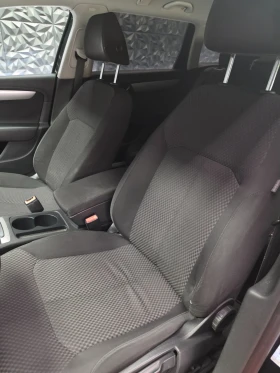 VW Passat 2.0TDI* PARK ASSIST* CARPLAY* DSG* CAMERA* ПОДГРЕВ | Auto.bg — изображение 7 VW Passat 2.0TDI* PARK ASSIST* CARPLAY* DSG* CAMERA* ПОДГРЕВ | Auto.bg — изображение 7