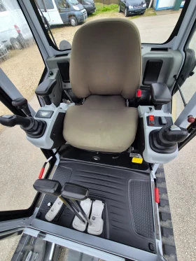 Багер Neuson ET24/465м.ч./хидр.бързосмяна+ POWERTILT/3кофи/3лин | Auto.bg — изображение 10 Багер Neuson ET24/465м.ч./хидр.бързосмяна+ POWERTILT/3кофи/3лин | Auto.bg — изображение 10