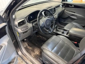 Kia Sorento * AWD 4dr 3.3L EX 7 Seater * CARFAX * БЕЗ ПЪРВОНАЧ - 16850 лв. / 8615.27 € - 74947373 5 | Car24.bg Kia Sorento * AWD 4dr 3.3L EX 7 Seater * CARFAX * БЕЗ ПЪРВОНАЧ - 16850 лв. / 8615.27 € - 74947373 5