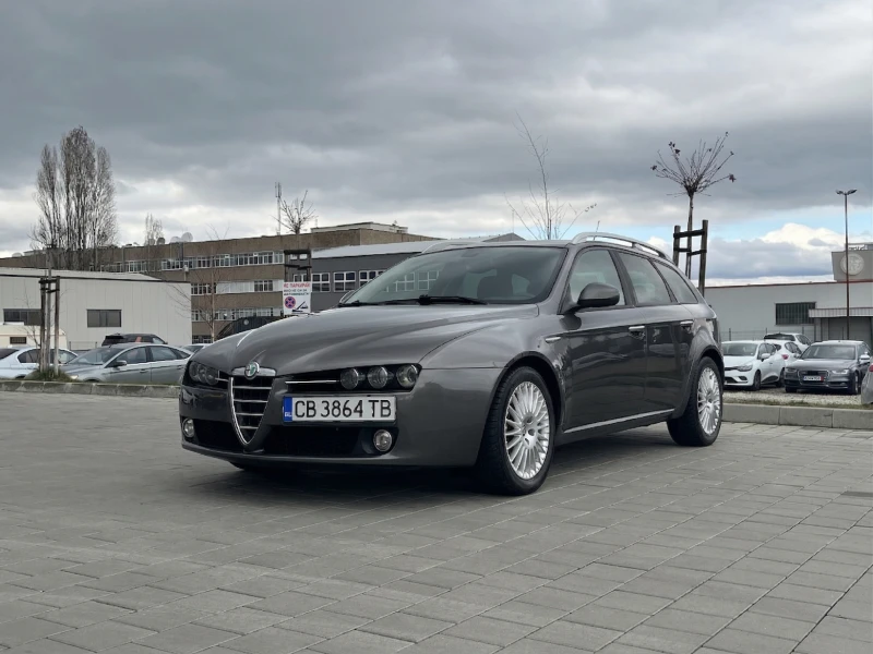 Alfa Romeo 159 sportwagon 1, 9 JTDm Q-Tronic - 2399 € / 4692.04 лв. - 27298308 1 | Car24.bg Alfa Romeo 159 sportwagon 1, 9 JTDm Q-Tronic - 2399 € / 4692.04 лв. - 27298308 1