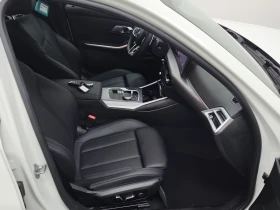 BMW 330 facelift / 330i xDrive / 1 СОБСТВЕНИК / ПЕРФЕКТНА | Auto.bg — изображение 13 BMW 330 facelift / 330i xDrive / 1 СОБСТВЕНИК / ПЕРФЕКТНА | Auto.bg — изображение 13