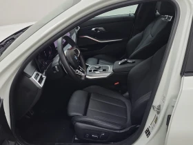 BMW 330 facelift / 330i xDrive / 1 СОБСТВЕНИК / ПЕРФЕКТНА | Auto.bg — изображение 14 BMW 330 facelift / 330i xDrive / 1 СОБСТВЕНИК / ПЕРФЕКТНА | Auto.bg — изображение 14