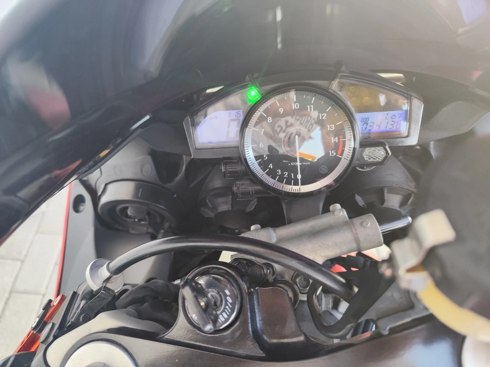 Yamaha YZF-R1  - изображение 5 | Auto.bg Yamaha YZF-R1  - изображение 5