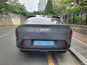 Kia EV4 - 26396 € / 51626.09 лв. - 57412284 4 | Car24.bg Kia EV4 - 26396 € / 51626.09 лв. - 57412284 4